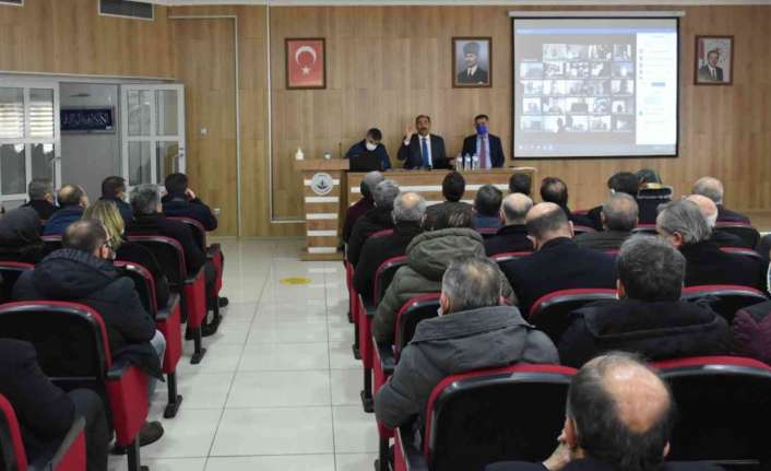 Erzincan’da İl Milli Eğitim Müdürü Aziz Gün başkanlığında, Eğitim Kurumu
