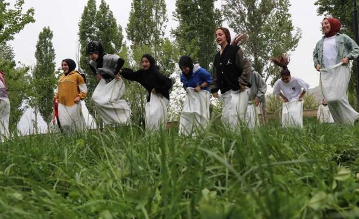 Erzincan’da 19 Mayıs Atatürk’ü