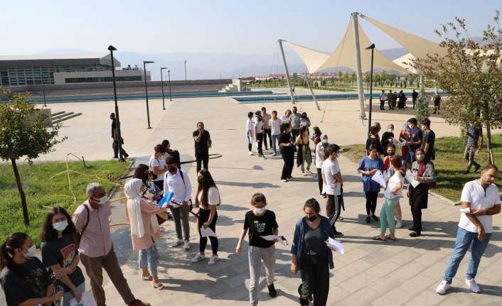 Eğitim Fakültesi Güzel Sanatlar Eğitimi Müzik Eğitimi Anabilim Dalı ve