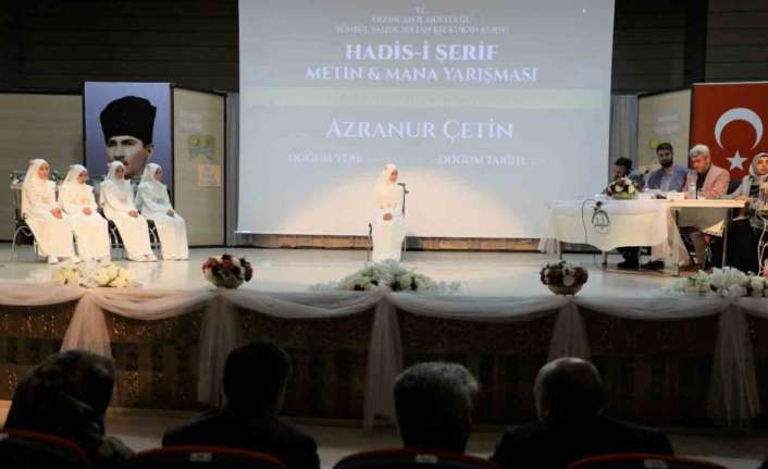 ERZİNCAN’DA HADİS-İ ŞERİF YARIŞMASI DÜZENLENDİ