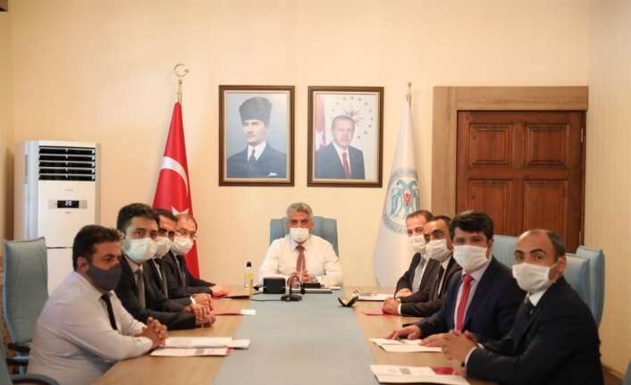 Erzincan’da “Köyümde Yaşamak İçin Bir Sürü Nedenim Var" isimli koyun