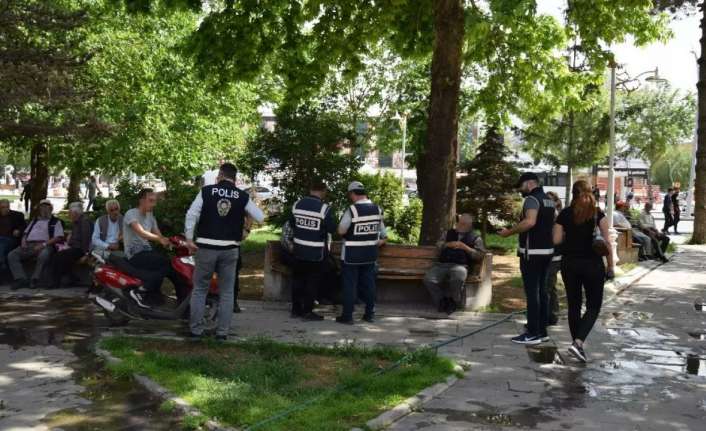 Erzincan İl Emniyet Müdürlüğü ekipleri tarafından genel asayiş ve kamu