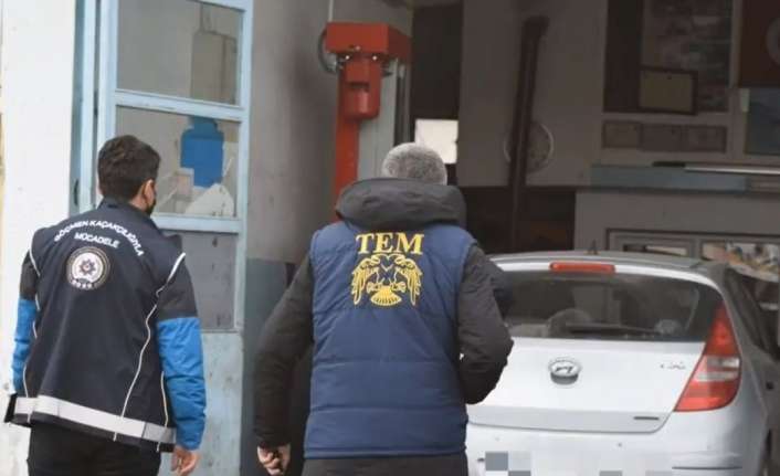 Erzincan’da polis ekiplerince, “Huzurlu Sokaklar ve Düzensiz Göç İle Mücadele”