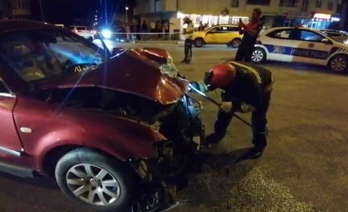 Erzincan’da iki aracın çarpışması sonucu meydana gelen trafik kazasında 4