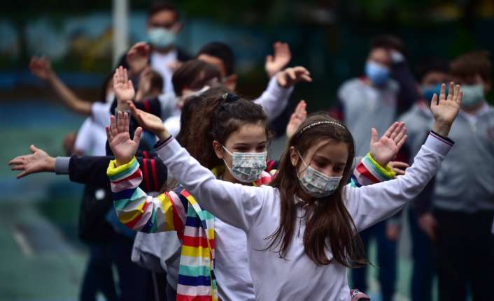 Erzincan’da, kademeli normalleşme süreciyle okul öncesi ve ilkokullarda yüz yüze