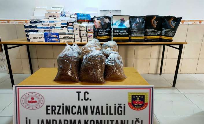 Erzincan’ın Üzümlü ilçesinde 13 bin 400 adet kaçak dolu makaron,