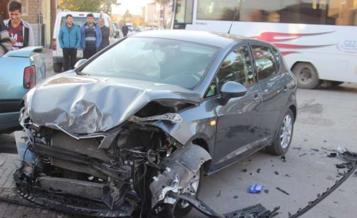 Erzincan’da 2022 yılının nisan ayında meydana gelen 121 trafik kazasında
