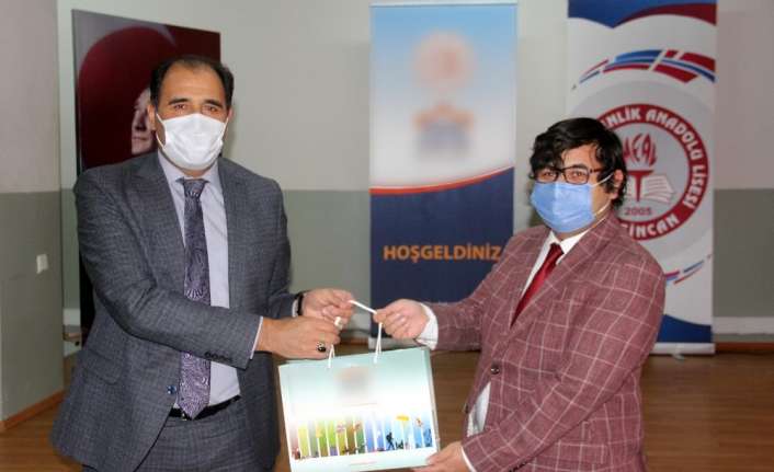 Erzincan İl Milli Eğitim Müdürlüğü’nün koordinasyonunda öğrencilere okuma alışkanlığının kazandırılması