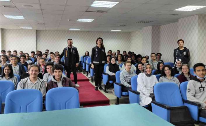 Erzincan’da polis ekiplerince, "Güvenli