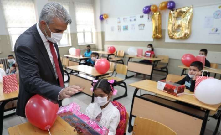 Erzincan’da okul öncesi ve 1. sınıfların yüz yüze eğitimleri başladı.