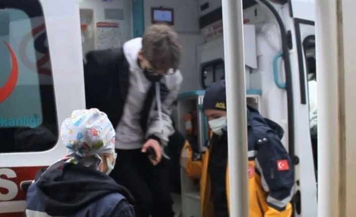 Erzincan’da 17 yaşında ki lise öğrencisi sabah okula gittiği esnada