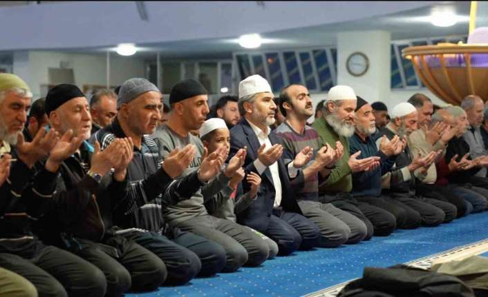 ERZİNCAN’DA RAMAZAN AYINDA CAMİLER DOLUP TAŞIYOR