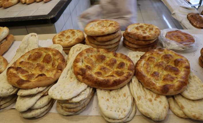 Erzincan’da Ramazan ayında 350 gram sade pidenin 3.50 TL’den satışı