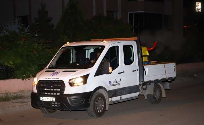 Erzincan Belediyesi Veteriner İşleri Müdürlüğü, vatandaşların yaz dönemini daha rahat