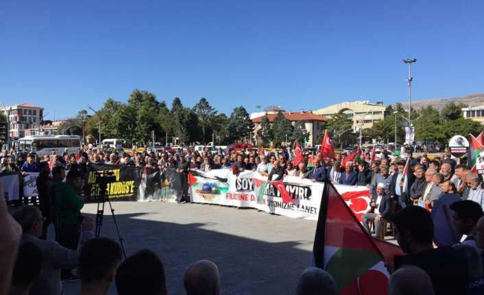 Erzincan’da bir araya gelen Sivil Toplum Örgütleri (STK) 'Soykırıma Hayır,