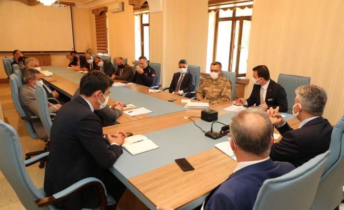 Erzincan’da İl Umumi Hıfzıssıhha Kurulu kararları gereği tam kapanma sürecinde