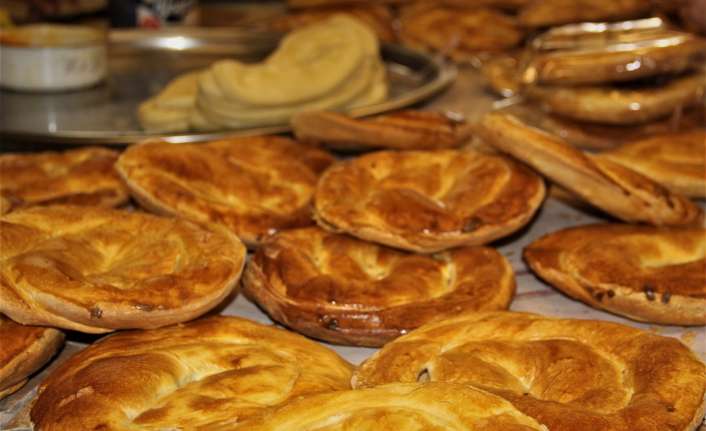 Erzincan’ın yöresel lezzetlerinden olan, kavrulmuş un ve yağlı hamurdan yapılan