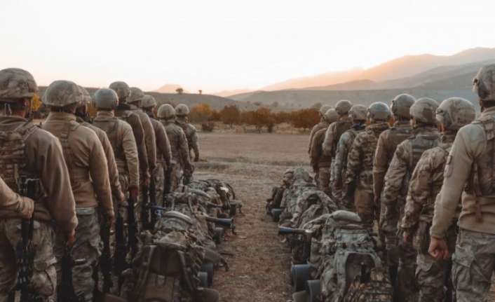 Erzincan’ın Kemah ilçesi kırsalında düzenlenen operasyonda, teröristlerce kullanılan sığınak imha