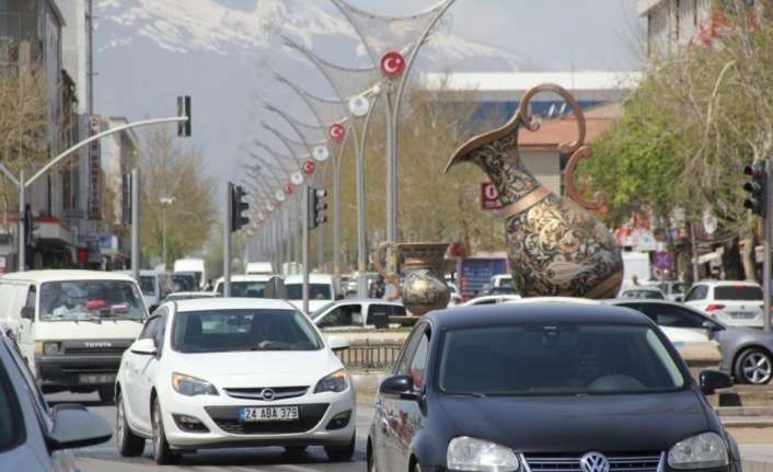 Erzincan’da trafiğe kayıtlı araç