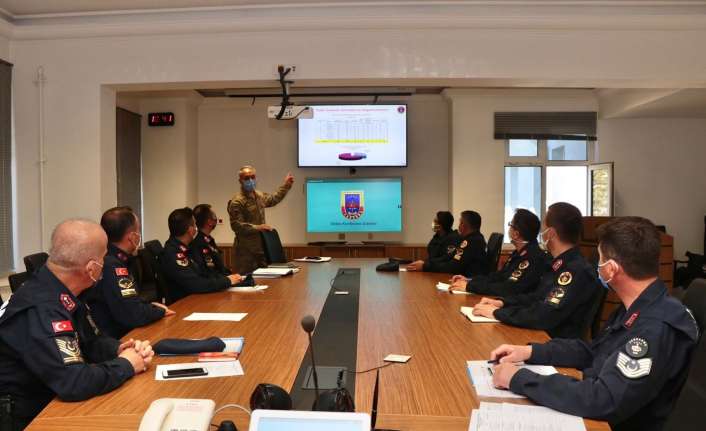 Erzincan’da İl Jandarma Komutanlığı tarafından Karayolu Trafik Güvenliği Strateji Belgesi