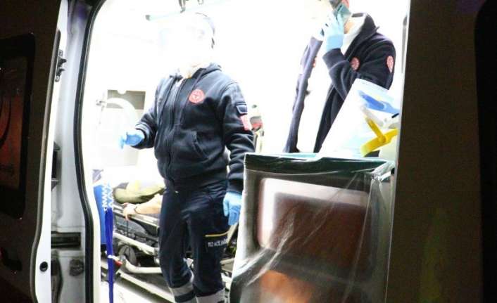 Erzincan’da otomobilin şarampole uçması sonucu meydana gelen trafik kazasında 2