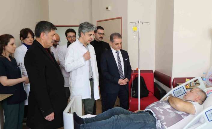 Asrın afeti olarak nitelendirilen iki büyük depremin ardından Erzincan Mengücek