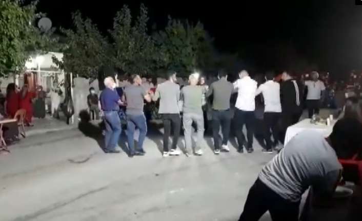 Erzincan’da korona virüs tedbirleri kapsamında kısıtlama getirilmesine rağmen yapılan kına