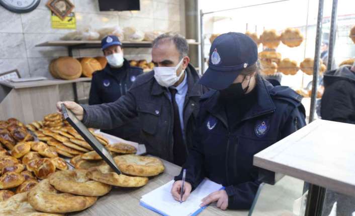 Erzincan’da Zabıta Müdürlüğü ekipleri, fırınlarda denetim gerçekleştirdi.