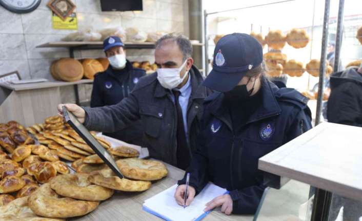 Erzincan’da Zabıta Müdürlüğü ekipleri,