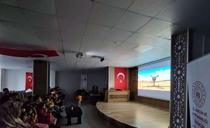 Kahramanmaraş’ta meydana gelen iki büyük depremin ardından Erzincan’da KYK yurtlarında