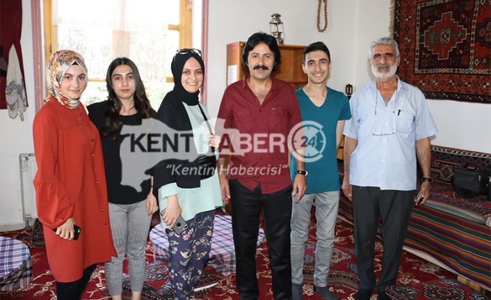 Gurbette Erzincan’ı en iyi şekilde temsil eden Erzincanlı ses sanatçısı