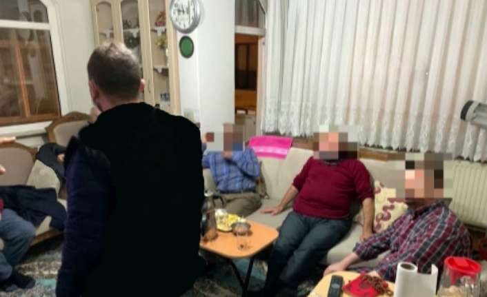 FETÖ’nün Erzincan akademisyenler imamı olduğu öne sürülen zanlı ile 8