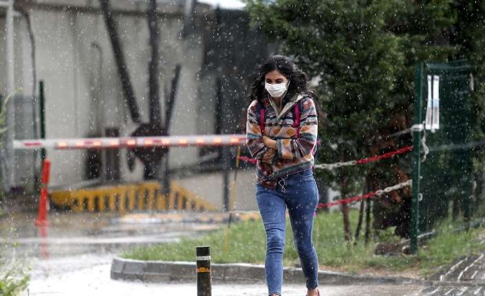 Hava sıcaklığının mevsim normalleri civarında seyrettiği Doğu Anadolu Bölgesindeki 6