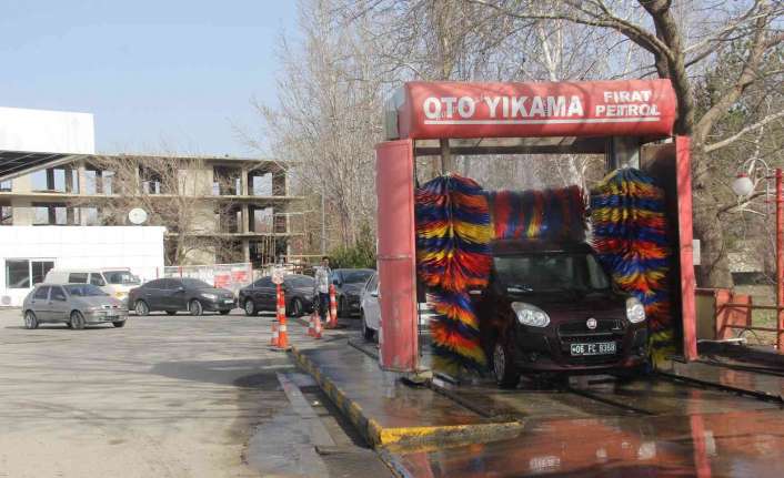Meteoroloji Genel Müdürlüğü’nün Suriye kaynaklı ‘toz taşınımı’ uyarısının ardından Erzincan’da