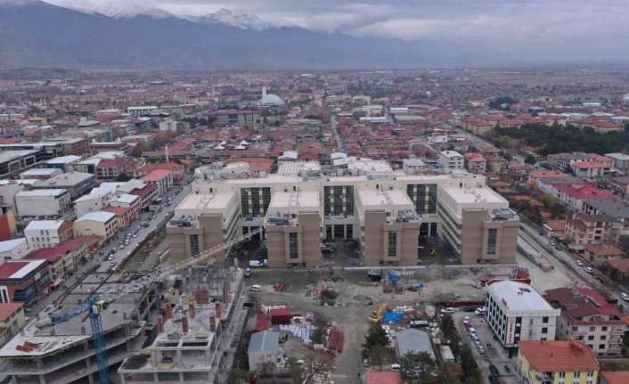 GÜVEN ENDEKSİ HİZMET SEKTÖRÜNDE YÜKSELDİ, PERAKENDE TİCARET VE İNŞAAT SEKTÖRLERİNDE