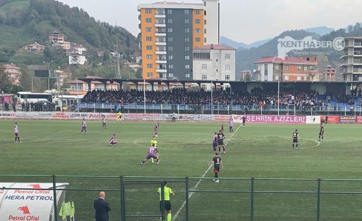 3. Lig 1. Gurupta Şampiyonluk mücadelesi veren ANAGOLD 24 Erzincan