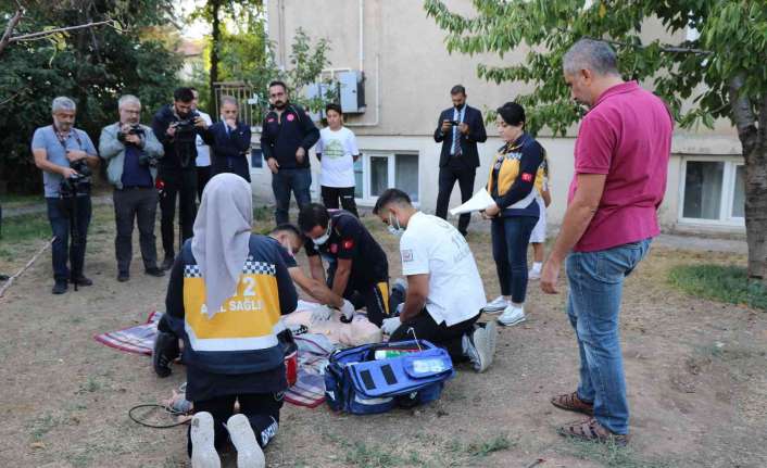 Erzincan İl Ambulans Servisi Başhekimliği 112 Acil Servis ekipleri, denetimden