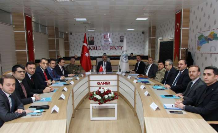 ERZİNCAN’DA İL GÜVENLİK VE ASAYİŞ KOORDİNASYON TOPLANTISI İLE KAYMAKAMLAR TOPLANTISI