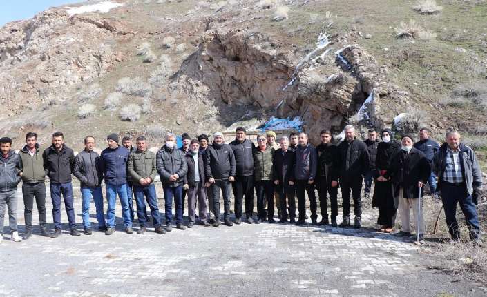 Erzincan’ın İliç ilçesinde Kaymakam Cüneyt Demirkol başkanlığında Mart Ayı Halk