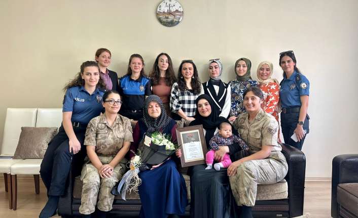 Erzincan İl Milli Eğitim Müdürlüğü Şehit Ahmet Aytekin Ortaokulu Öğretmenleri,