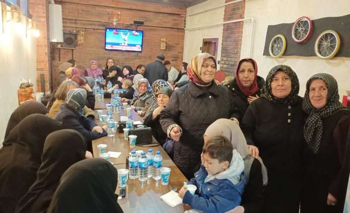 Yaklaşık 1 yıl öncesinde kurulan ve faaliyetlerini sürdüren Kadın Dayanışma
