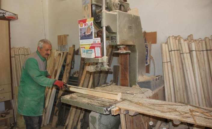 Erzincan’da kış önsesi marangozlar