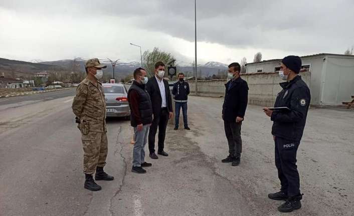 Çayırlı Kaymakamı Abdullah Arslantürk, dinamik denetim süreci kapsamında yol emniyet