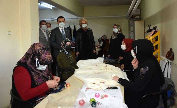 Erzincan’ın Tercan ilçe Kaymakamı Musa Kazım Çelik, eşi Sabah Çelik’le