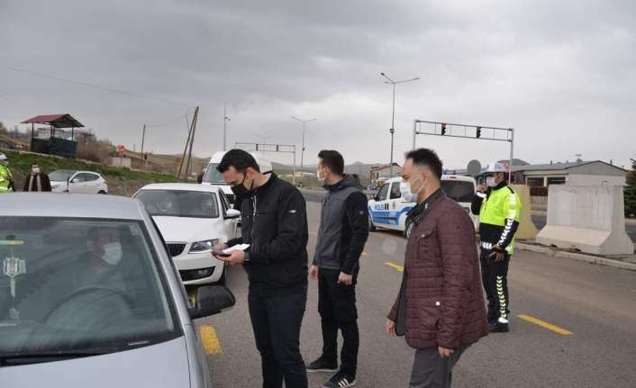 Tercan Kaymakamı Musa Kazım Çelik, Mercan Jandarma Karakol Komutanlığı ve