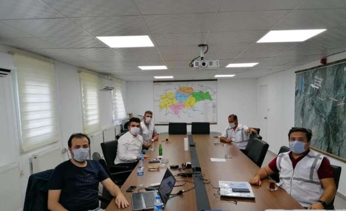 Kemaliye Kaymakamı Emre Yeşilbaş, Arapgir-Dutluca-Kemaliye üzerinden Erzincan’ı Elazığ’a bağlayacak olan