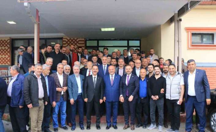 KEMAHLILAR AK PARTİ MİLLETVEKİLLERİNİ AĞIRLADI
