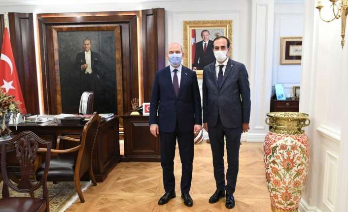 Giresun’da sel felaketinden etkilenen Dereli ilçesinde, İçişleri Bakanı Süleyman Soylu’nun