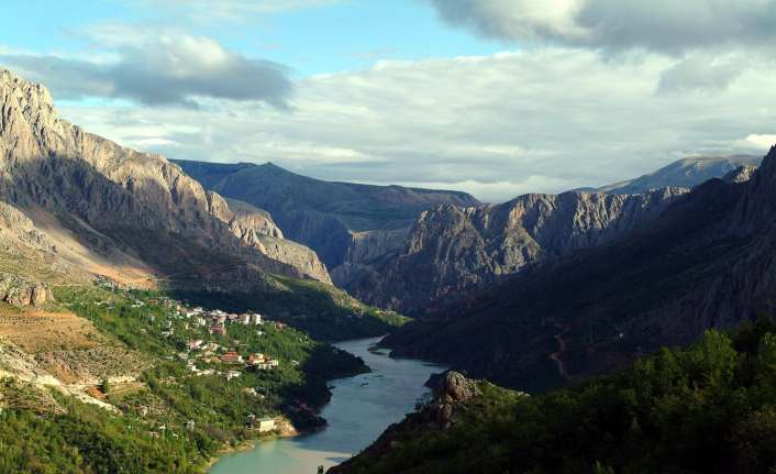 Sektörel Rekabet Gücünün Geliştirilmesi Altyapı Programı kapsamında desteklenen ve Kemaliye