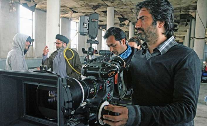 Ünlü sanatçı, yönetmen ve yapımcı Mahsun Kırmızıgül, 30 binden fazla